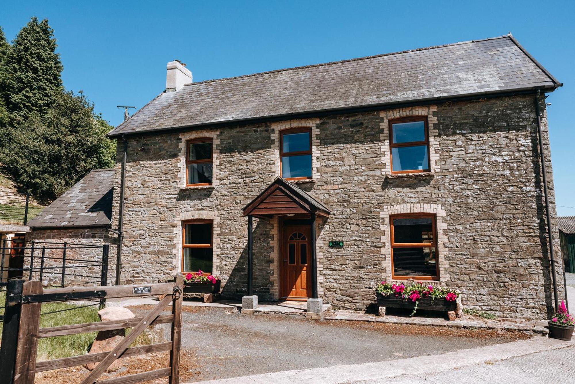 Vale Farm Cottages Brecon Exterior foto